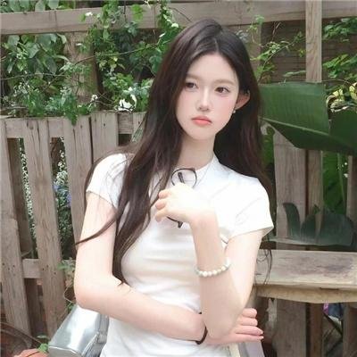 白色的荒地